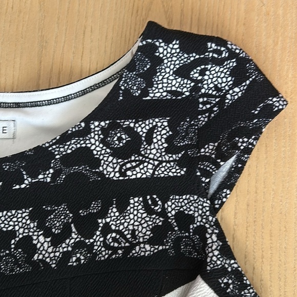 Robbie Bee Black and White Striped Dress | SIZE PM - Picture 4 of 6